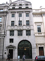 buildings: London Gallery