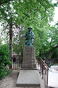 Fig. 5: Tomb of Jean Carries at Pere Lachaise Cemetery